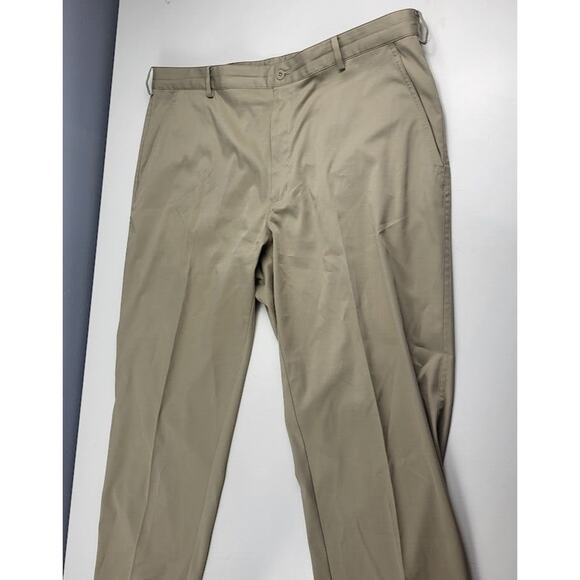 Nike Golf Chino Flat Front Beige Lightweight Fit Dry Pants Mens 38x32 - Picture 1 of 7